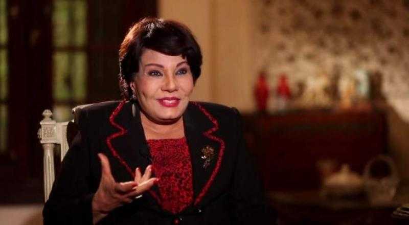 فردوس عبد الحميد: عادل إمام فوجئ بـ «في المشمش».. وتوقعت أدوارا كوميدية كثيرة ولكن لم تكن هناك نصوص