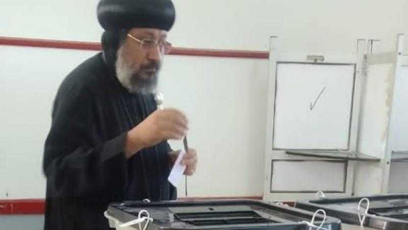 أساقفة الكنيسة يشاركون في الاستحقاق الانتخابي ويدلون بأصواتهم في المرحلة الأولى للانتخابات النيابية