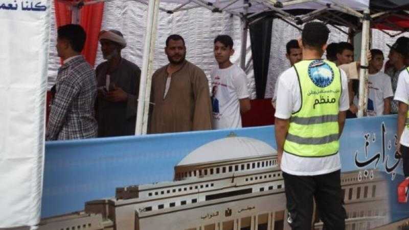 اليوم الثاني”.. فتح لجنة مدرسة أحمد زويل بالعمرانية لاستقبال الناخبين ​