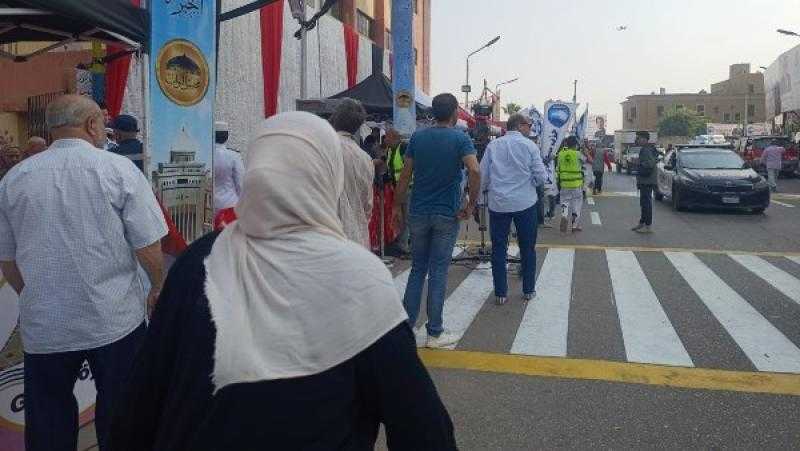 انتخابات مجلس النواب.. توافد الناخبين بكثافة على لجنة مدرسة محمد كريم