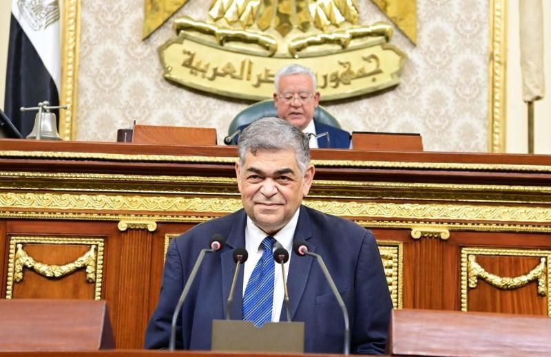 ”العلوم الصحية” تشيد بكتاب ”التنظيم والإدارة” لإصدار ضوابط وظائف أخصائي المهنة