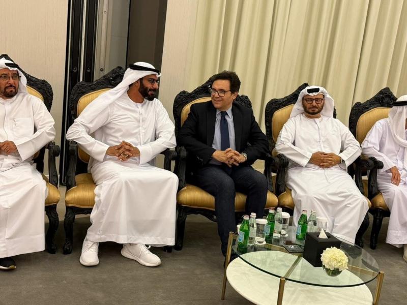 وزير الثقافة المصري يلتقي نظيره الإماراتي ويشهد حفل توزيع جوائز مؤسسة العويس الثقافية