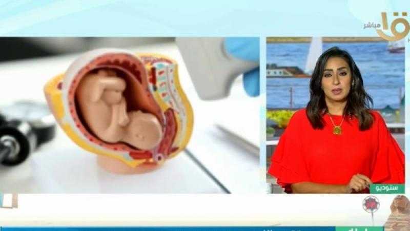 التفاصيل الكاملة لولادة أول طفل بالعالم باستخدام الذكاء الاصطناعي