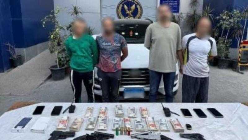 القبض على المتهمين باستدراج صاحب شركة وسرقته بالإكراه بالقاهرة