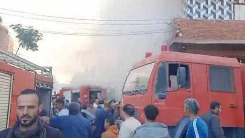 ندب المعمل الجنائي لفحص موقع حريق شب فى مصنع صابون بالقليوبية