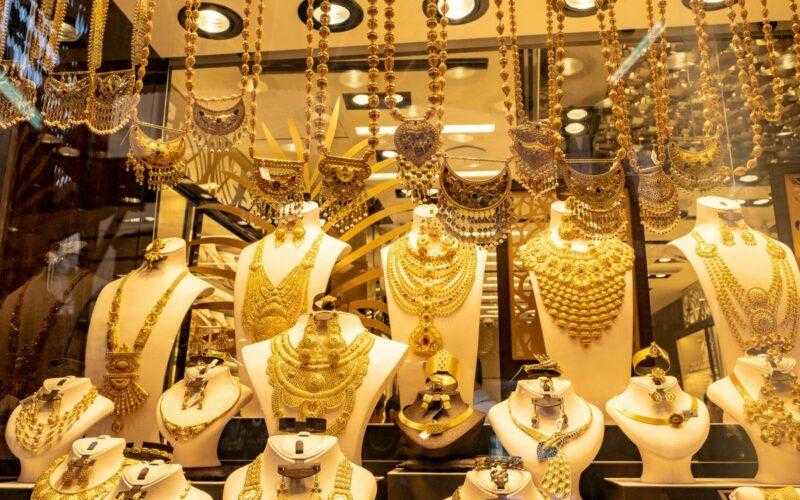 أسعار الذهب اليوم الأحد في بداية التعاملات داخل السوق المصرية