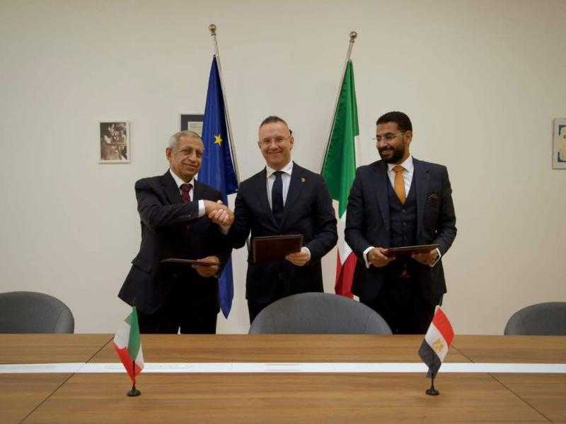 الأكاديمية العربية توقع اتفاقية تعاون مع أكاديمية فلايون آيرو الإيطالية وشركة سافيس لخدمات الطيران