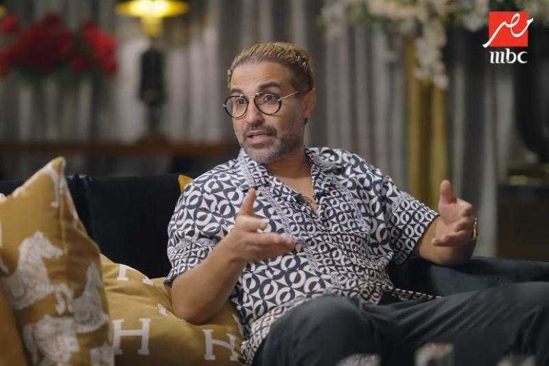 أحمد فهمي: السوشيال ميديا خربت حياتنا وحوّلتنا لعبيد للشاشة السوداء