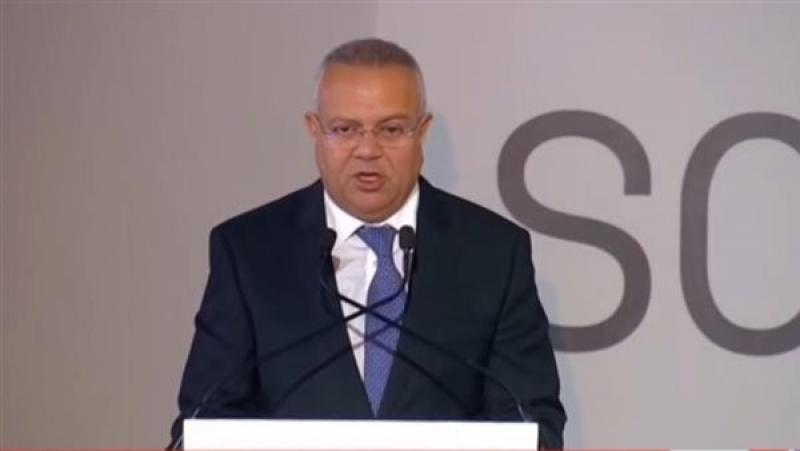 رئيس مجلس إدارة شركة سكاي للموانئ: خفض زمن انتظار السفن بقناة السويس وفر فرص عمل كثيرة