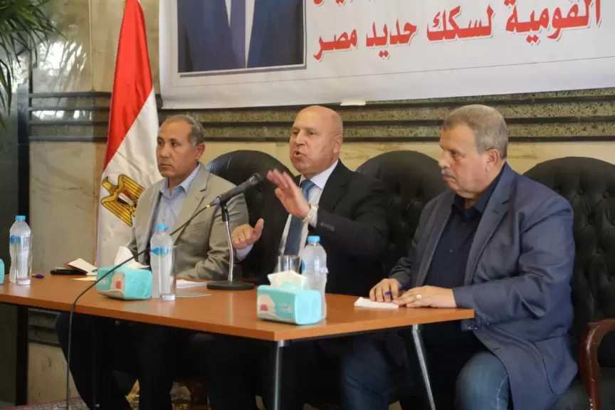 كامل الوزير: استمرار تأهيل وتدريب العنصر البشري فنيا وثقافيا وخلق بيئة عمل مناسبة