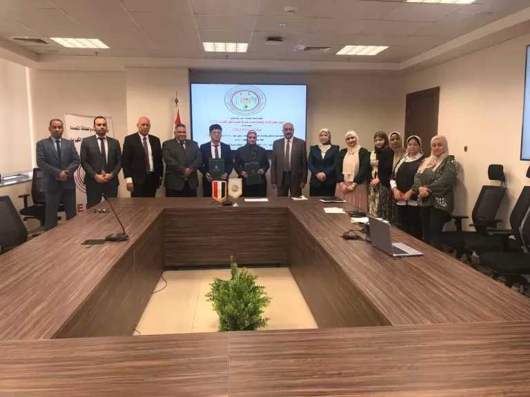 ”نقل الكهرباء” توقّع عقدًا جديدًا لدعم الشبكة القومية واستيعاب قدرات الطاقة المتجددة