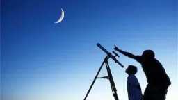 اليوم .. القمر والزهرة يزينان السماء في مشهد بديع