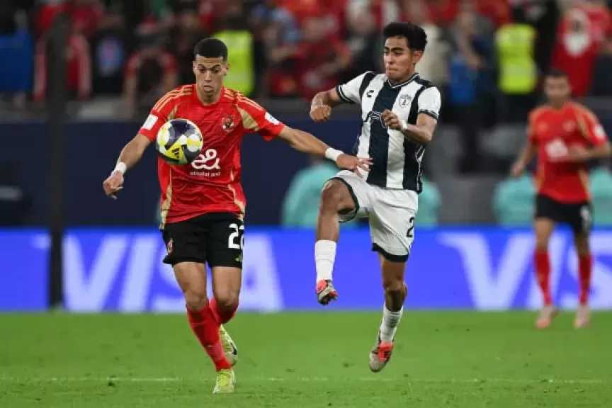 أحمد حسن: إمام عاشور طلب التواجد مع منتخب مصر الثاني