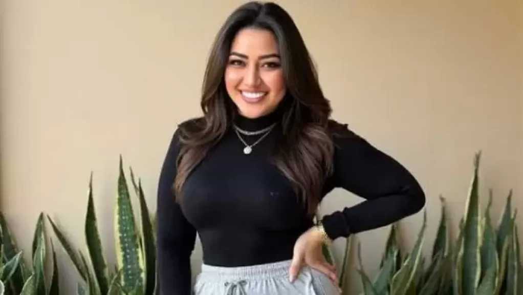 بتاعة تريند.. رحمة محسن تتقدم ببلاغ للنائب العام ضد المذيعة مروة صبري