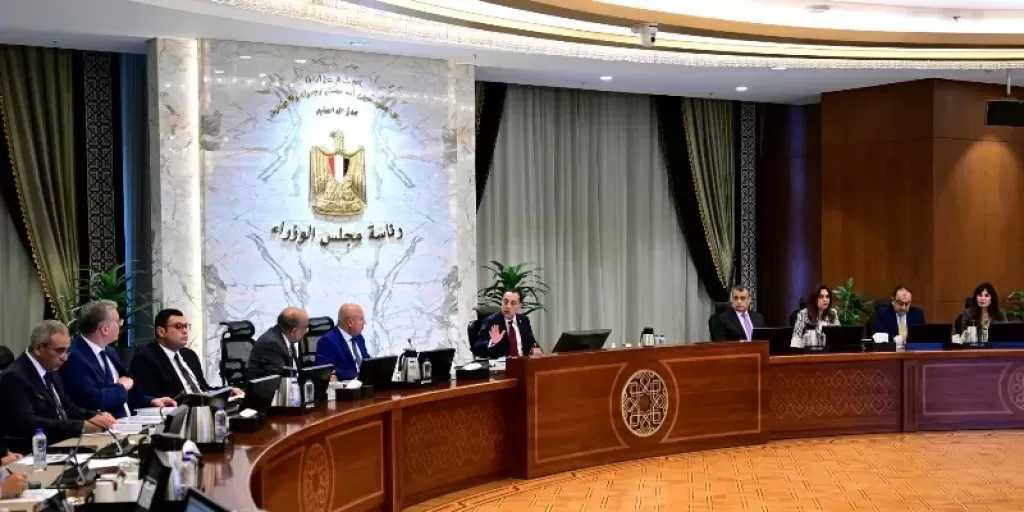 رئيس الوزراء يترأس اجتماع المجلس الأعلى للطاقة