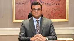 وزير الإسكان يعقد اجتماعًا مع رئيس القابضة لمياه الشرب... وزير الإسكان يعقد اجتماعًا مع رئيس القابضة لمياه الشرب ورؤساء الشركات التابعة بكل المحافظات