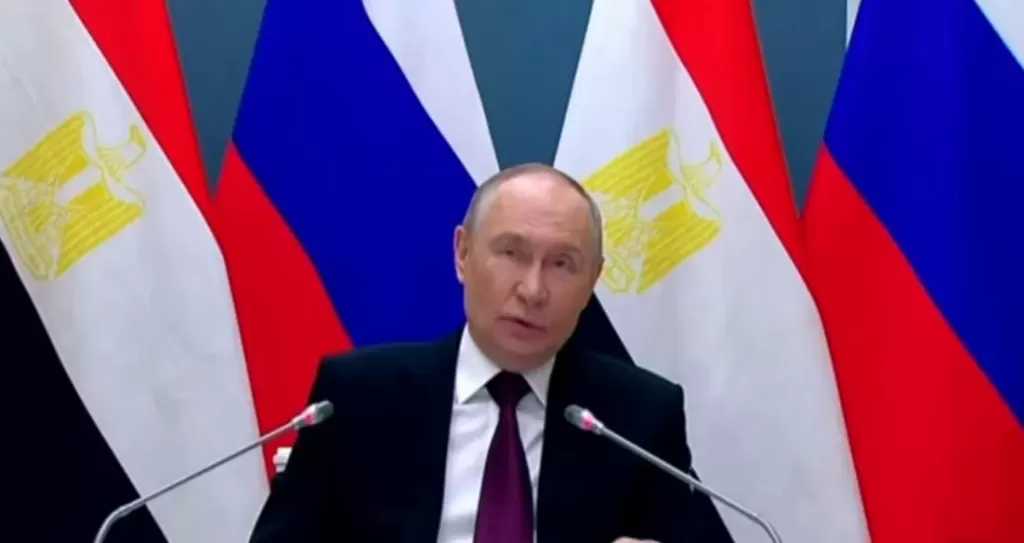 بوتين يهنئ الرئيس السيسي بعيد ميلاده