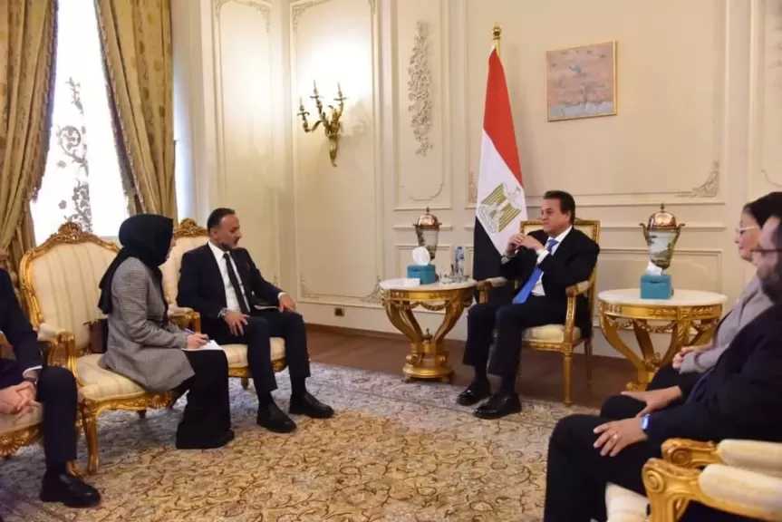 وزير الصحة يلتقي مدير عام الصحة بتركيا لبحث تعزيز التعاون الثنائي