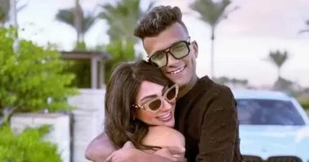 انفصال مطرب المهرجانات عصام صاصا عن زوجته جهاد أحمد