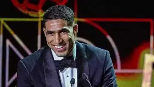 حكيمي أفضل لاعب فى أفريقيا: نعد الجمهور المغربى بحصد كأس الأمم 2025