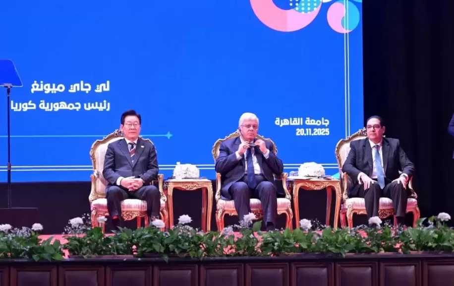 د.أيمن عاشور: جامعة القاهرة لا تزال منارة للعلم ورمزًا للتواصل بين الحضارات والشعوب