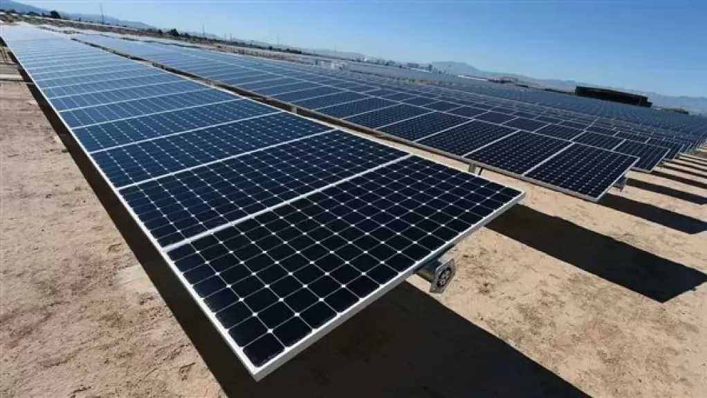 محافظ أسيوط: محطات الكهرباء الجديدة تدعم التنمية والصناعات والمرافق الأساسية بالمحافظة