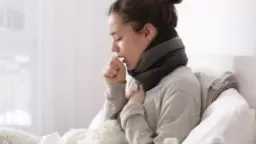 السعال أثناء النوم قد يشير إلى قصور القلب المبكر.. طبيب يحذر