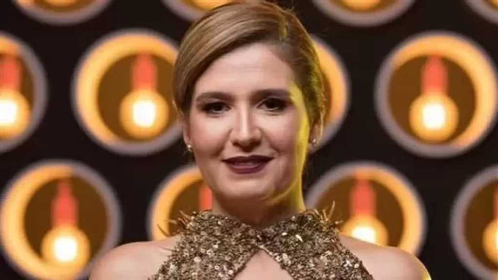 كوميديا سوداء.. هنا شيحة: سعيدة بمشاركتي في فيلم «شكوى»