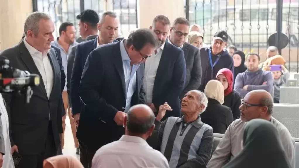 وزير الصحة يفتتح تطوير أقسام الطوارئ بمستشفى المطرية التعليمي ومعهد الكلى