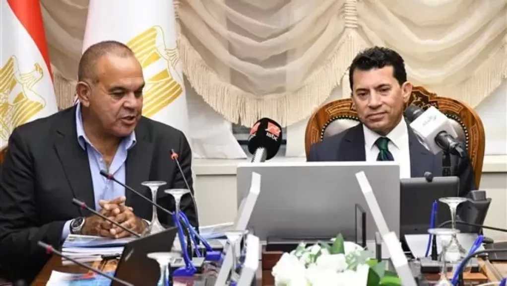 وزير الرياضة يتابع فعاليات المؤتمر الدولي للحد من الغرق