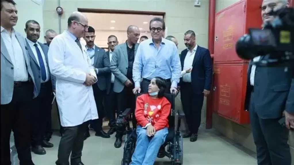 نائب رئيس الوزراء يتفقد أعمال تطوير مبنى العيادات الخارجية بمستشفى الجمهورية التعليمي