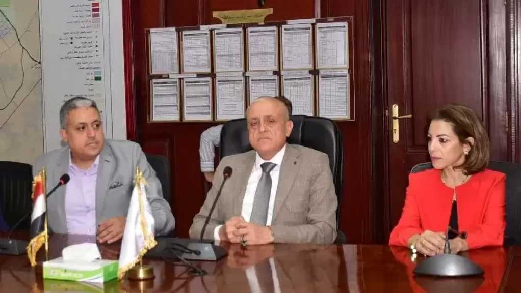 محافظ الأقصر يبحث تطوير منظومة إدارة الأصول والصيانة بالتعاون مع التنمية المحلية