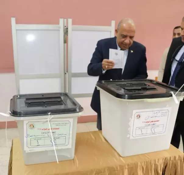 وزير الكهرباء: الانتخابات واجب وطني وحق دستوري.. وعلينا أن نحرص عليها لاختيار نوابنا