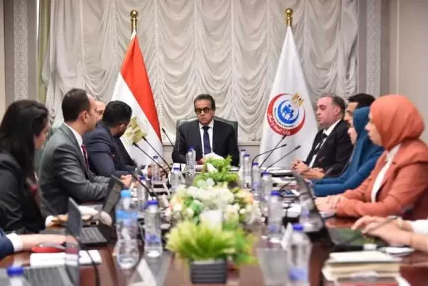 وزير الصحة يبحث إطلاق المنصة الموحدة للمبادرات الرئاسية الصحية