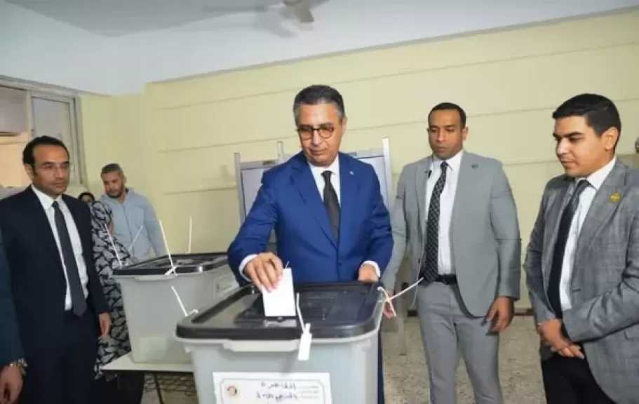 وزير التموين والتجارة الداخلية يدلي بصوته في انتخابات مجلس النواب ٢٠٢٥