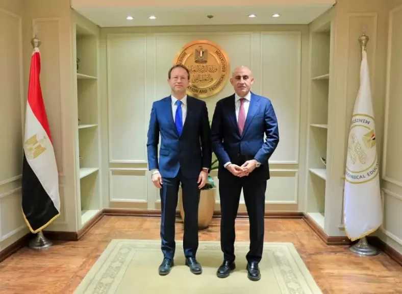 وزير التعليم يستقبل السفير الإسبانى بالقاهرة لبحث سبل تعزيز التعاون في مجال التعليم الفني