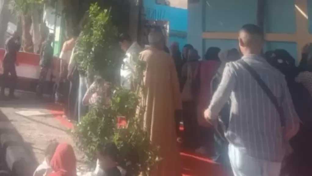 توافد الناخبين بالساعات الأولى بلجان مصر القديمة والمنيل بانتخابات مجلس النواب