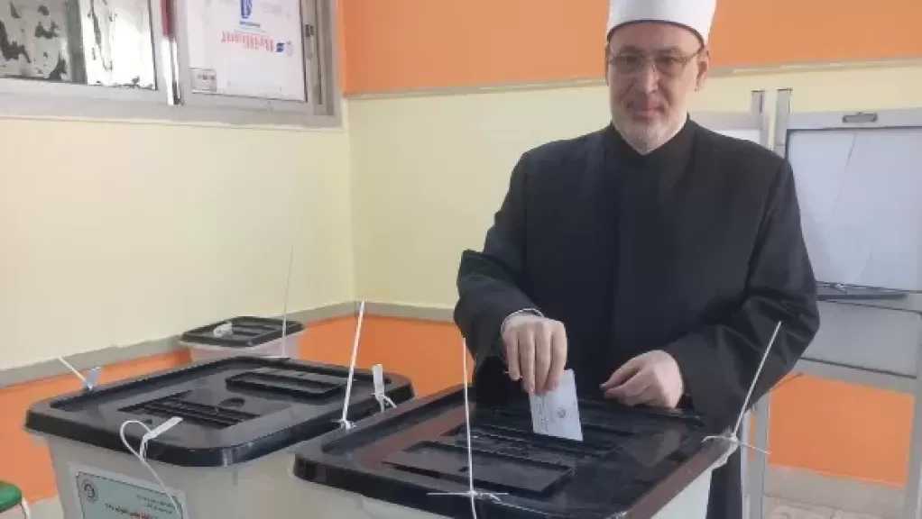 وكيل الأزهر بعد التصويت: أدعو للمشاركة بقوة في انتخابات النواب