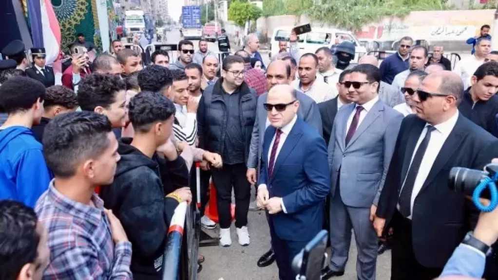 محافظ كفر الشيخ يتفقد عدداً من لجان الانتخابات بدسوق | صور