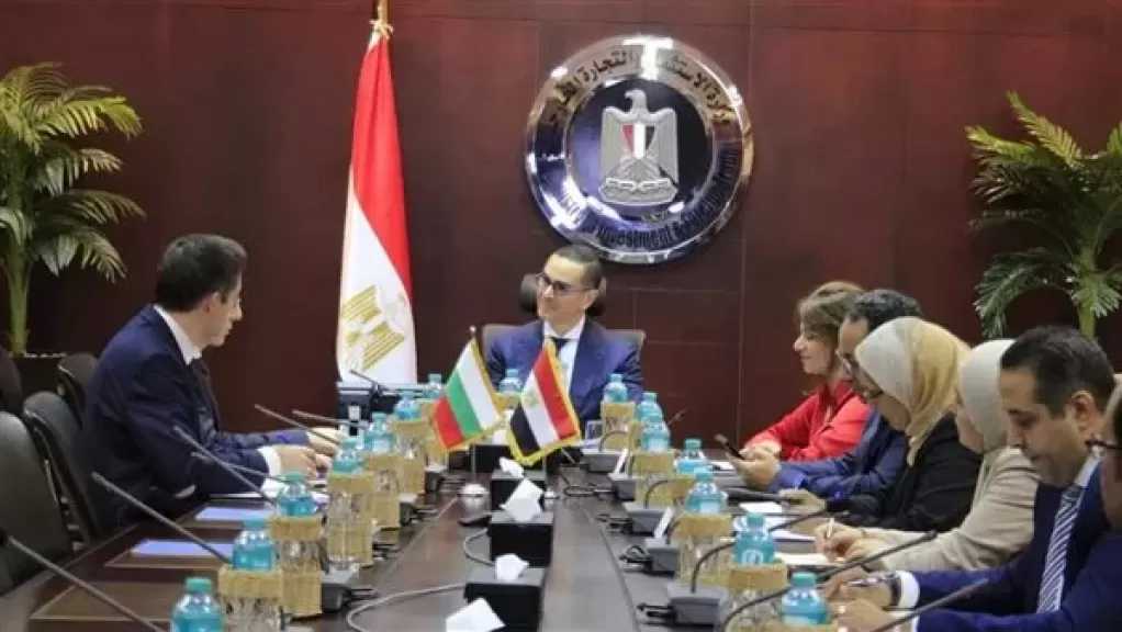 وزير الاستثمار يبحث مع سفير بلغاريا بالقاهرة تعزيز العلاقات الاقتصادية بين البلدين