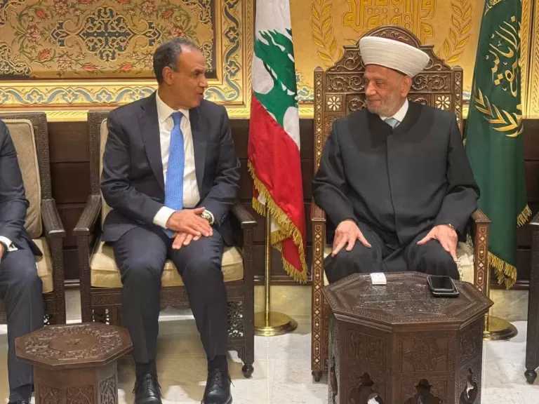 وزير الخارجية يؤكد حرص القاهرة على مواصلة تعزيز التعاون مع دار الفتوى اللبنانية وتوطيد الروابط التاريخية