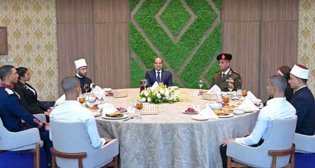 الرئيس السيسي: الكل يعلم أن مصر تقوم بدور مهم في معادلة استقرار المنطقة