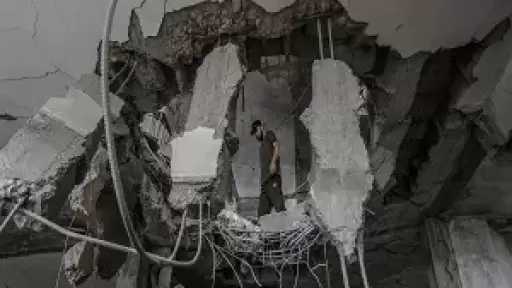 إصابة فلسطينيين اثنين في قصف إسرائيلي على قطاع غزة