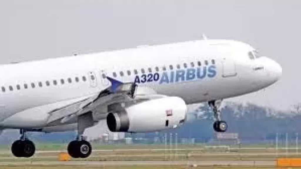 خلل برمجي في طائرات إيرباص A320 يعطل مئات الرحلات حول العالم