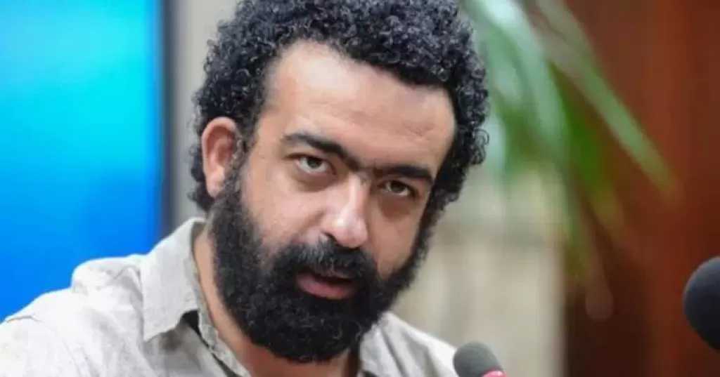 مخرج ورد وشوكولاتة يوجه رسالة لمحمد فراج