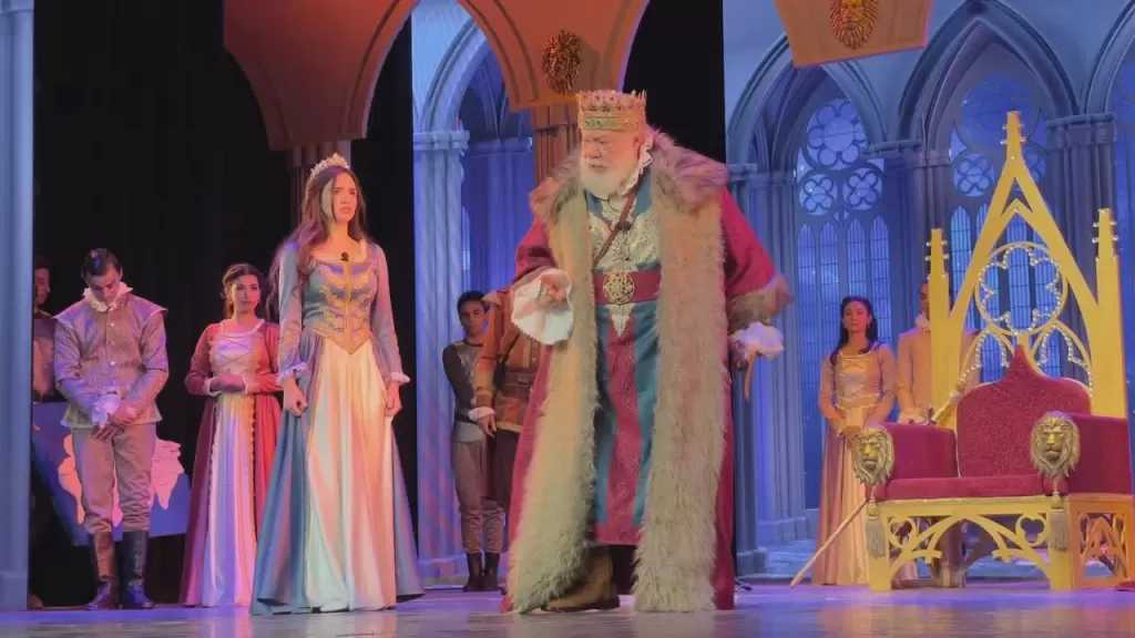 الملك لير يعود من جديد على خشبة المسرح القومي