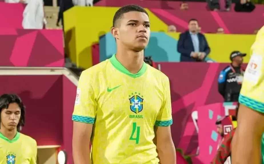 صراع إنجليزي بين تشيلسي ويونايتد على ضم موهبة برازيلية