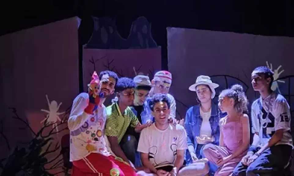 حضور جماهيري كبير في عرض مسرحية عفاريت المسرح بمركز طنطا الثقافي