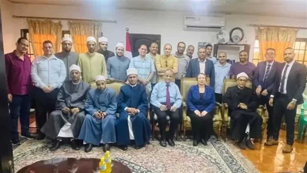 السفيرة المصرية لدى سيراليون تلتقي أعضاء الجالية المصرية