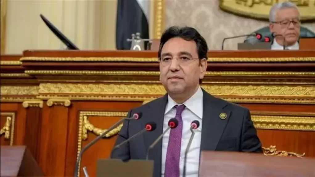 أيمن محسب: اقتصاد مصر يدار بتوازن بين متطلبات الاستقرار المالي ودعم النمو